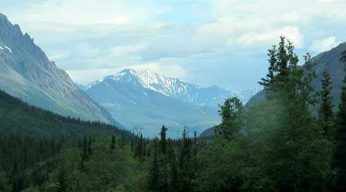 A senic view of a mountain in Glacier National Park